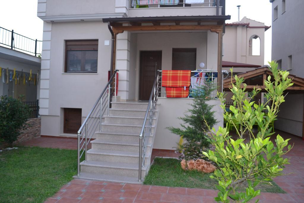 Vrasná Αmalia Lux Villas מראה חיצוני תמונה
