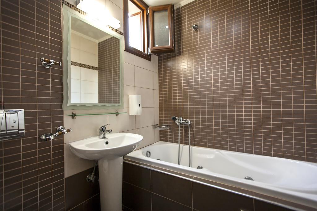 Vrasná Αmalia Lux Villas מראה חיצוני תמונה